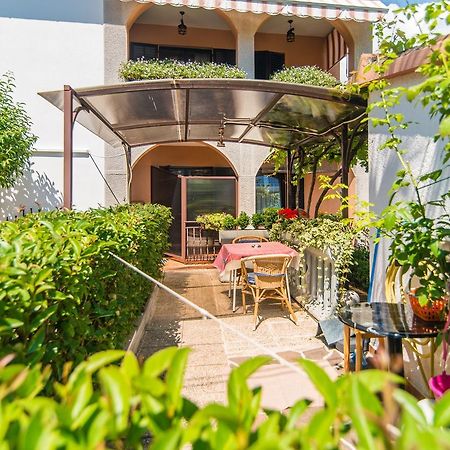 Apartment Vilma Фунтана Екстериор снимка