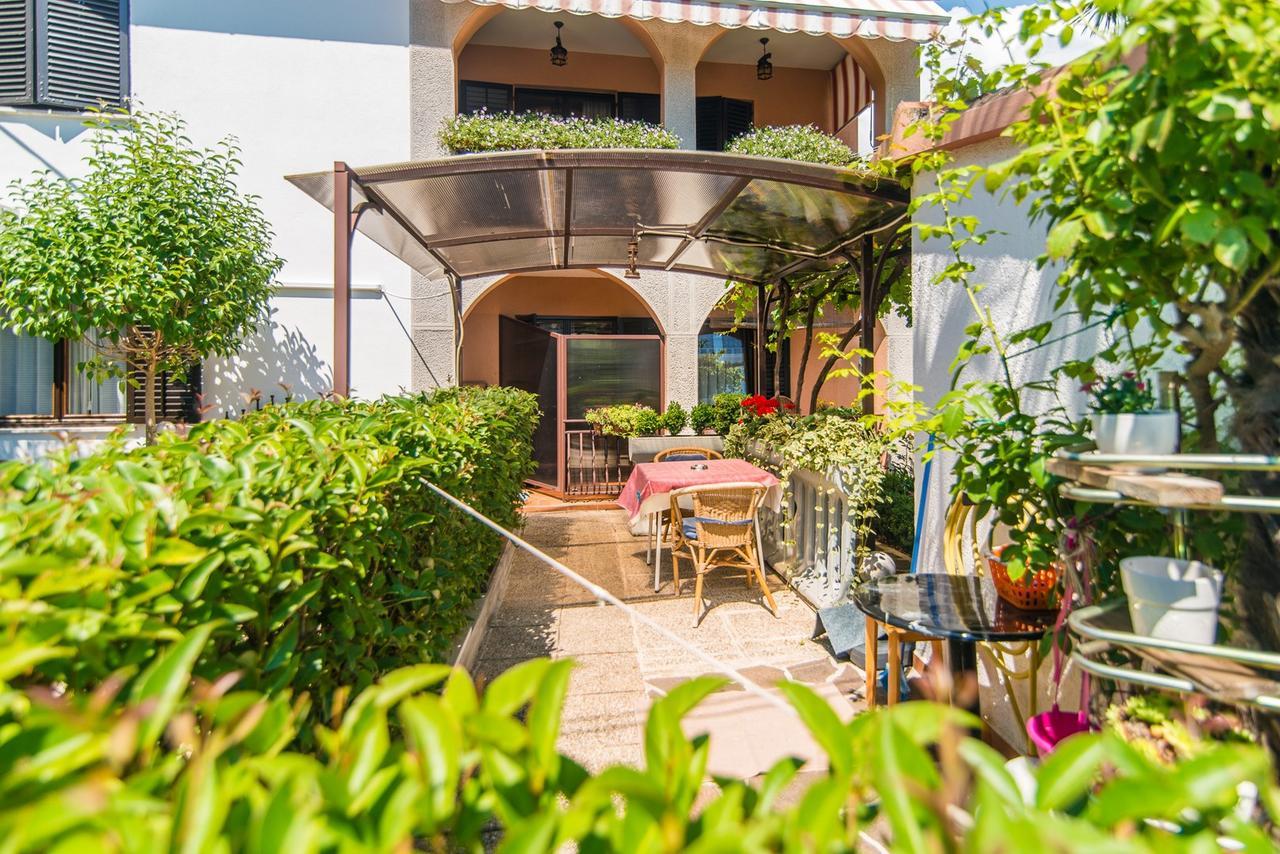 Apartment Vilma Фунтана Екстериор снимка