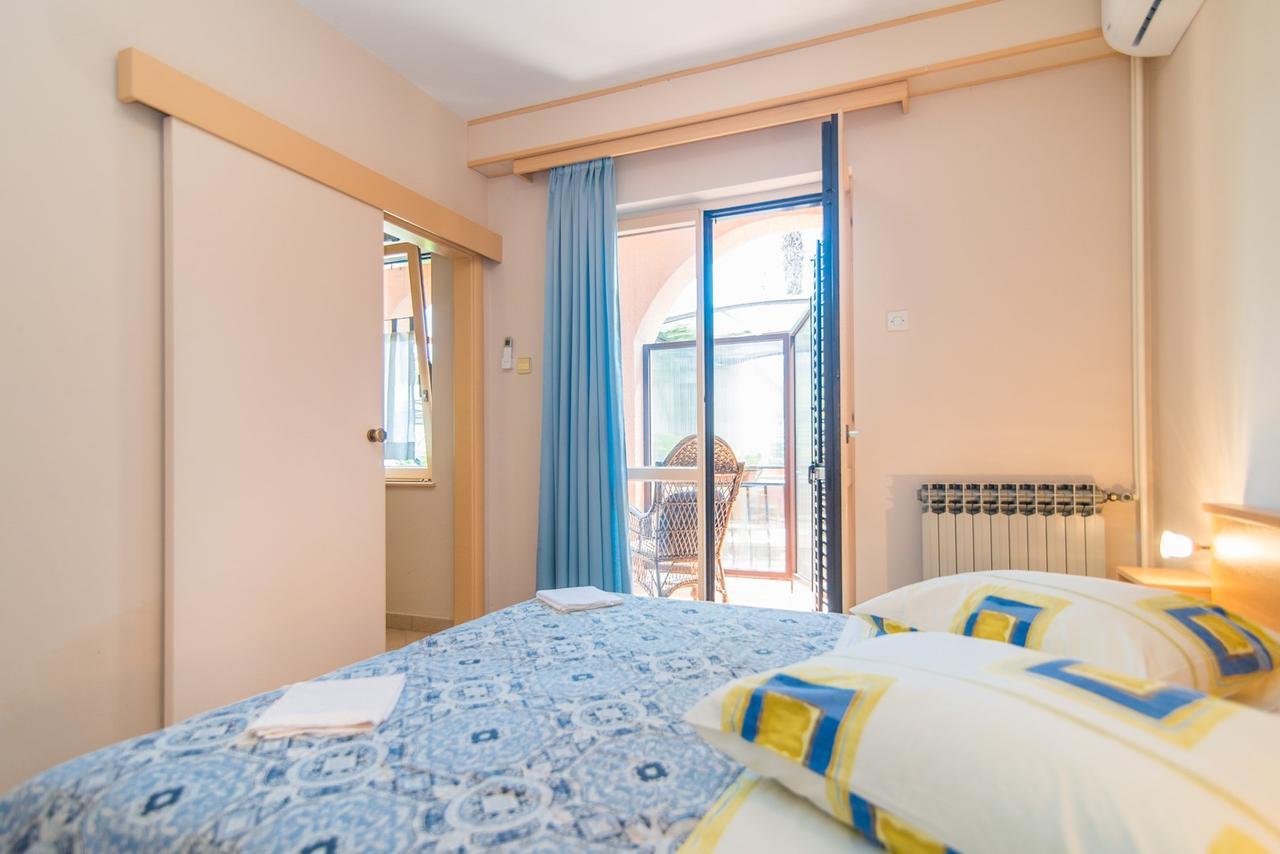 Apartment Vilma Фунтана Екстериор снимка